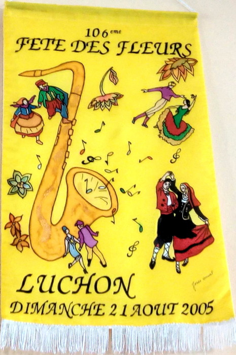 106 Fte des fleurs  Luchon en 2005 - Les Danses folkloriques
